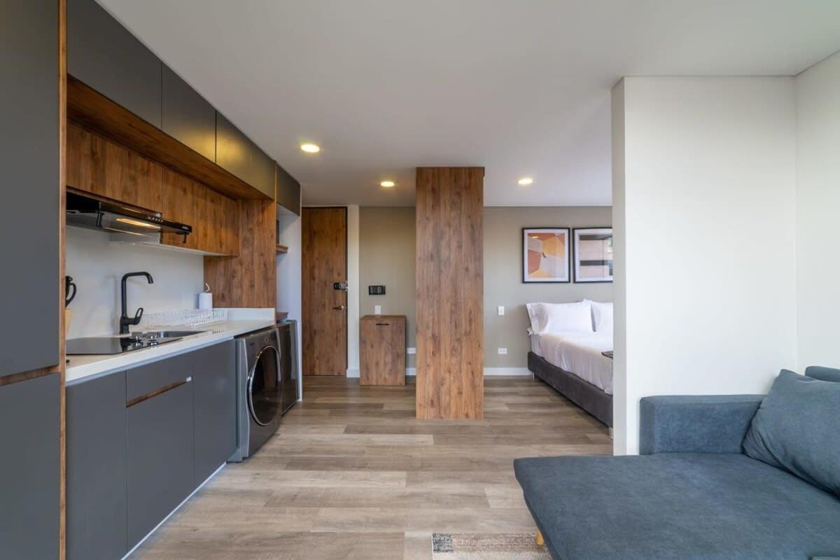 Classy Loft In Pasadena Apartment